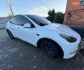 Белый Тесла Model Y, объемом двигателя 0 л и пробегом 140 тыс. км за 26000 $, фото 1 на Automoto.ua