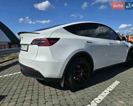 Білий Тесла Model Y, об'ємом двигуна 0 л та пробігом 109 тис. км за 22000 $, фото 64 на Automoto.ua