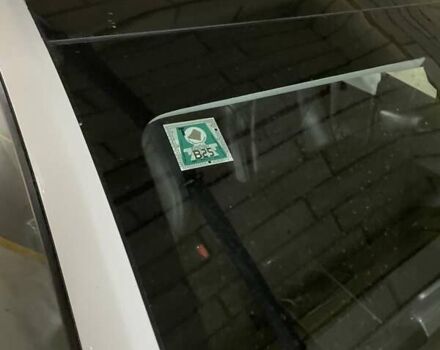 Білий Тесла Model Y, об'ємом двигуна 0 л та пробігом 119 тис. км за 23600 $, фото 38 на Automoto.ua