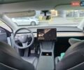 Белый Тесла Model Y, объемом двигателя 0 л и пробегом 62 тыс. км за 23500 $, фото 28 на Automoto.ua