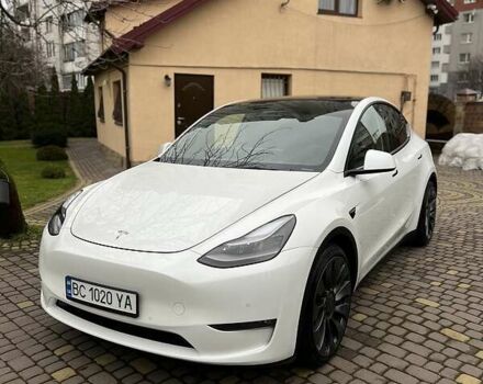 Белый Тесла Model Y, объемом двигателя 0 л и пробегом 13 тыс. км за 64000 $, фото 3 на Automoto.ua