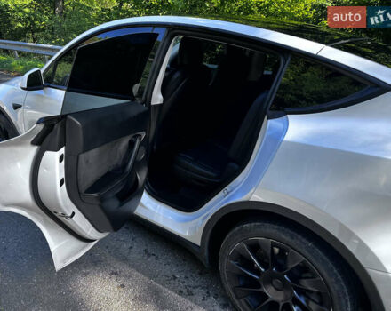 Тесла Model Y 2021 в Великом Березном на Automoto.ua Белый Тесла Model Y, объемом двигателя 0 л и пробегом 117 тыс. км за 23000 $, фото 13 на Automoto.ua