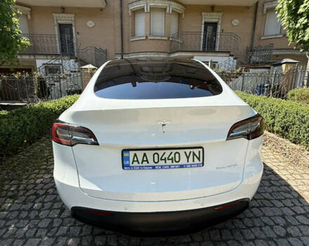 Белый Тесла Model Y, объемом двигателя 0 л и пробегом 72 тыс. км за 25200 $, фото 6 на Automoto.ua