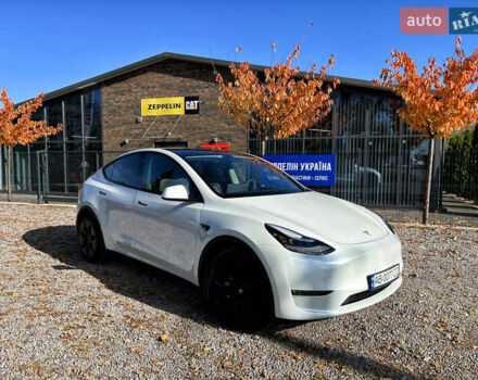 Тесла Model Y 2021 в Виннице на Automoto.ua Белый Тесла Model Y, объемом двигателя 0 л и пробегом 72 тыс. км за 23000 $, фото 1 на Automoto.ua
