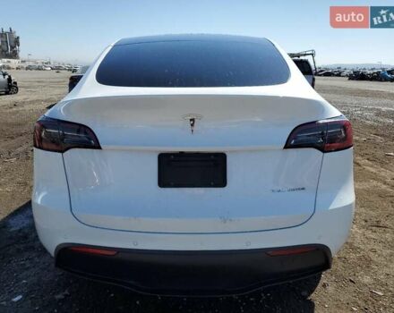 Тесла Model Y 2021 в Киеве на Automoto.ua Белый Тесла Model Y, объемом двигателя 0 л и пробегом 73 тыс. км за 29400 $, фото 48 на Automoto.ua