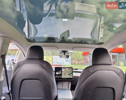 Білий Тесла Model Y, об'ємом двигуна 0 л та пробігом 75 тис. км за 30000 $, фото 23 на Automoto.ua