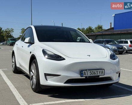Белый Тесла Model Y, объемом двигателя 0 л и пробегом 110 тыс. км за 27750 $, фото 18 на Automoto.ua