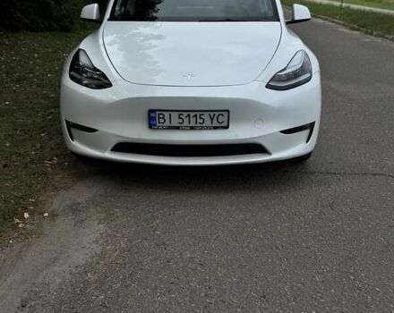 Білий Тесла Model Y, об'ємом двигуна 0 л та пробігом 79 тис. км за 26500 $, фото 1 на Automoto.ua