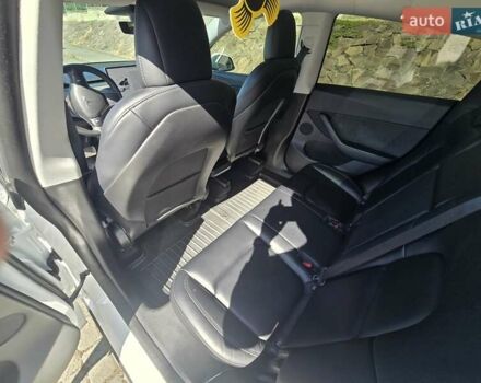 Білий Тесла Model Y, об'ємом двигуна 0 л та пробігом 109 тис. км за 22000 $, фото 5 на Automoto.ua