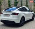 Белый Тесла Model Y, объемом двигателя 0 л и пробегом 98 тыс. км за 26499 $, фото 5 на Automoto.ua