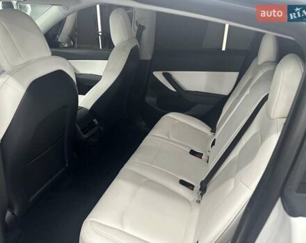 Білий Тесла Model Y, об'ємом двигуна 0 л та пробігом 91 тис. км за 19200 $, фото 16 на Automoto.ua