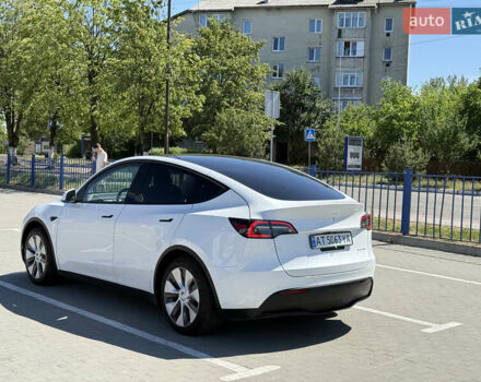 Белый Тесла Model Y, объемом двигателя 0 л и пробегом 110 тыс. км за 27750 $, фото 12 на Automoto.ua
