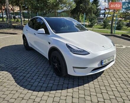 Білий Тесла Model Y, об'ємом двигуна 0 л та пробігом 109 тис. км за 22000 $, фото 25 на Automoto.ua