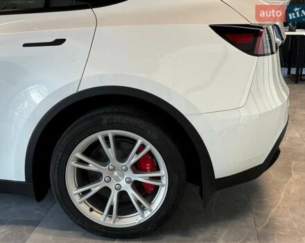 Белый Тесла Model Y, объемом двигателя 0 л и пробегом 1 тыс. км за 29500 $, фото 6 на Automoto.ua