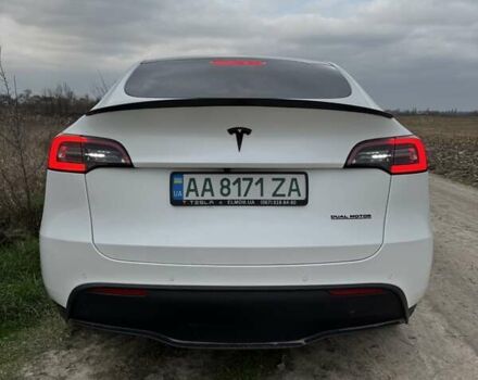 Белый Тесла Model Y, объемом двигателя 0 л и пробегом 119 тыс. км за 24500 $, фото 4 на Automoto.ua