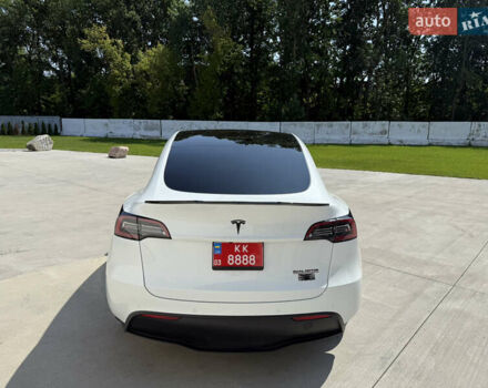 Белый Тесла Model Y, объемом двигателя 0 л и пробегом 59 тыс. км за 25900 $, фото 3 на Automoto.ua