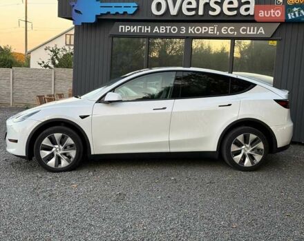 Белый Тесла Model Y, объемом двигателя 0 л и пробегом 156 тыс. км за 22500 $, фото 3 на Automoto.ua