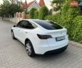 Белый Тесла Model Y, объемом двигателя 0 л и пробегом 69 тыс. км за 25500 $, фото 9 на Automoto.ua