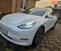 Тесла Model Y 2021 в Ровно на Automoto.ua Белый Тесла Model Y, объемом двигателя 0 л и пробегом 133 тыс. км за 22000 $, фото 4 на Automoto.ua