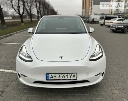 Белый Тесла Model Y, объемом двигателя 0 л и пробегом 41 тыс. км за 34999 $, фото 5 на Automoto.ua