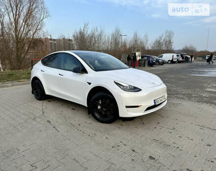 Білий Тесла Model Y, об'ємом двигуна 0 л та пробігом 45 тис. км за 37999 $, фото 4 на Automoto.ua