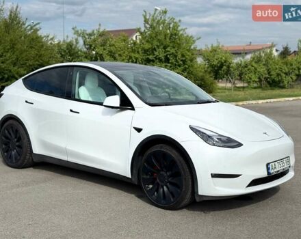 Белый Тесла Model Y, объемом двигателя 0 л и пробегом 91 тыс. км за 25500 $, фото 4 на Automoto.ua