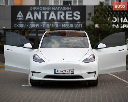 Белый Тесла Model Y, объемом двигателя 0 л и пробегом 55 тыс. км за 33000 $, фото 5 на Automoto.ua