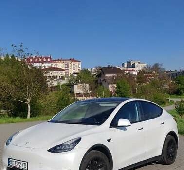 Білий Тесла Model Y, об'ємом двигуна 0 л та пробігом 41 тис. км за 36500 $, фото 2 на Automoto.ua