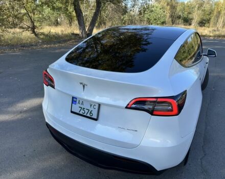 Білий Тесла Model Y, об'ємом двигуна 0 л та пробігом 73 тис. км за 29400 $, фото 20 на Automoto.ua