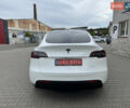 Белый Тесла Model Y, объемом двигателя 0 л и пробегом 144 тыс. км за 21000 $, фото 5 на Automoto.ua