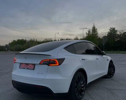 Белый Тесла Model Y, объемом двигателя 0 л и пробегом 39 тыс. км за 25999 $, фото 4 на Automoto.ua