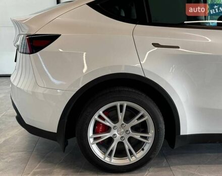 Білий Тесла Model Y, об'ємом двигуна 0 л та пробігом 1 тис. км за 29500 $, фото 7 на Automoto.ua