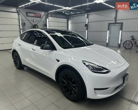 Білий Тесла Model Y, об'ємом двигуна 0 л та пробігом 91 тис. км за 19200 $, фото 12 на Automoto.ua