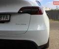 Белый Тесла Model Y, объемом двигателя 0 л и пробегом 67 тыс. км за 27000 $, фото 13 на Automoto.ua