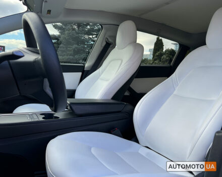Белый Тесла Model Y, объемом двигателя 82 л и пробегом 78 тыс. км за 26900 $, фото 14 на Automoto.ua