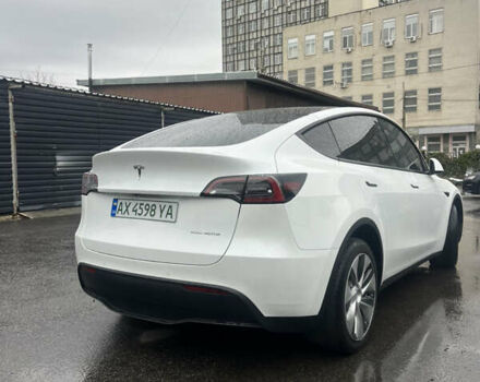 Белый Тесла Model Y, объемом двигателя 0 л и пробегом 28 тыс. км за 26500 $, фото 2 на Automoto.ua