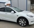 Белый Тесла Model Y, объемом двигателя 0 л и пробегом 102 тыс. км за 23300 $, фото 1 на Automoto.ua