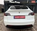 Білий Тесла Model Y, об'ємом двигуна 0 л та пробігом 88 тис. км за 25500 $, фото 29 на Automoto.ua