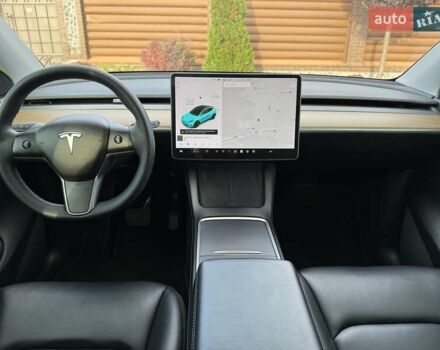 Білий Тесла Model Y, об'ємом двигуна 0 л та пробігом 79 тис. км за 24700 $, фото 71 на Automoto.ua