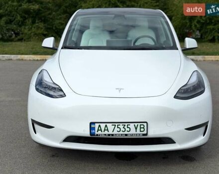 Белый Тесла Model Y, объемом двигателя 0 л и пробегом 91 тыс. км за 25500 $, фото 3 на Automoto.ua