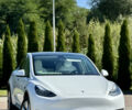 Белый Тесла Model Y, объемом двигателя 0 л и пробегом 19 тыс. км за 26500 $, фото 1 на Automoto.ua