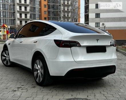 Білий Тесла Model Y, об'ємом двигуна 0 л та пробігом 41 тис. км за 33750 $, фото 8 на Automoto.ua