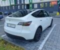 Белый Тесла Model Y, объемом двигателя 0 л и пробегом 62 тыс. км за 23500 $, фото 1 на Automoto.ua