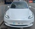 Белый Тесла Model Y, объемом двигателя 0 л и пробегом 29 тыс. км за 54500 $, фото 1 на Automoto.ua