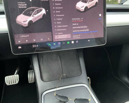 Білий Тесла Model Y, об'ємом двигуна 0 л та пробігом 75 тис. км за 26500 $, фото 7 на Automoto.ua