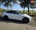 Білий Тесла Model Y, об'ємом двигуна 0 л та пробігом 109 тис. км за 22000 $, фото 92 на Automoto.ua