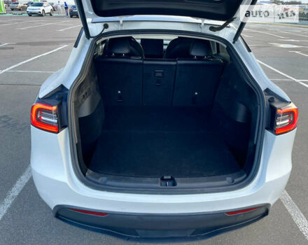 Білий Тесла Model Y, об'ємом двигуна 0 л та пробігом 97 тис. км за 34500 $, фото 17 на Automoto.ua