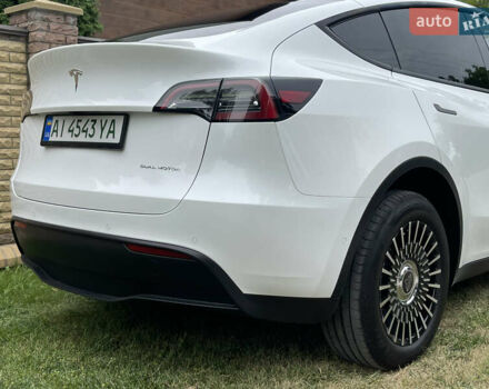 Білий Тесла Model Y, об'ємом двигуна 0 л та пробігом 54 тис. км за 23900 $, фото 5 на Automoto.ua
