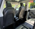Белый Тесла Model Y, объемом двигателя 0 л и пробегом 110 тыс. км за 27750 $, фото 32 на Automoto.ua