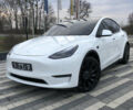 Білий Тесла Model Y, об'ємом двигуна 0 л та пробігом 63 тис. км за 22500 $, фото 1 на Automoto.ua